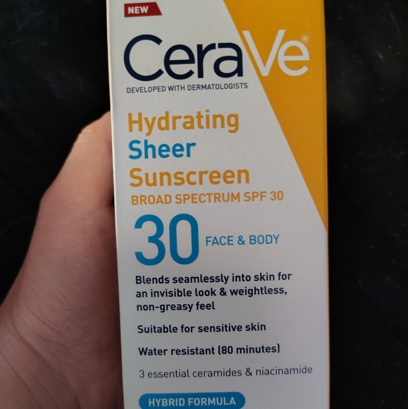 (Trade) CeraVe Hydrating Sheer Sunscreen SPF 30 Face & Body NIB - Picture 1 of 6